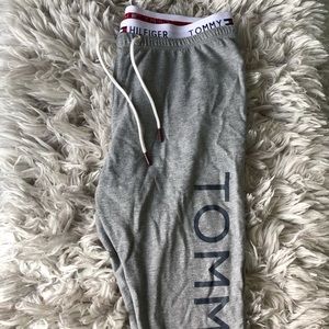 tommy hilfiger sweats